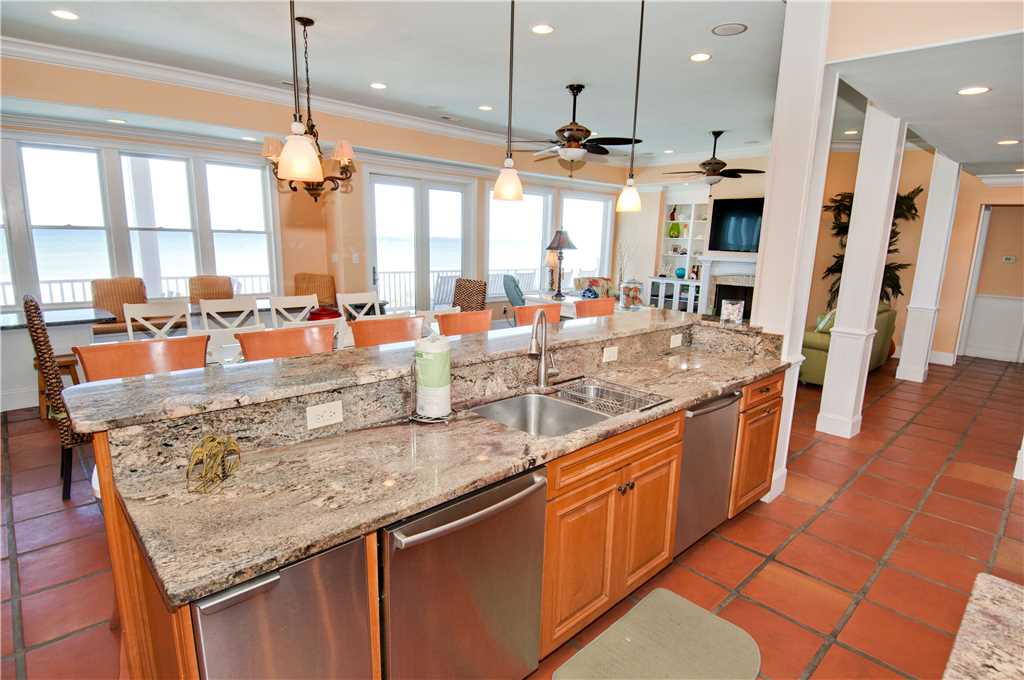 1 Esperanza - Vacation Rentals with the Best Kitchens