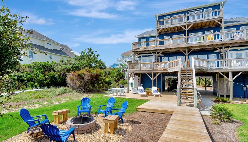 Beach Bingo West – Emerald Isle Realty Featured Property of The Week