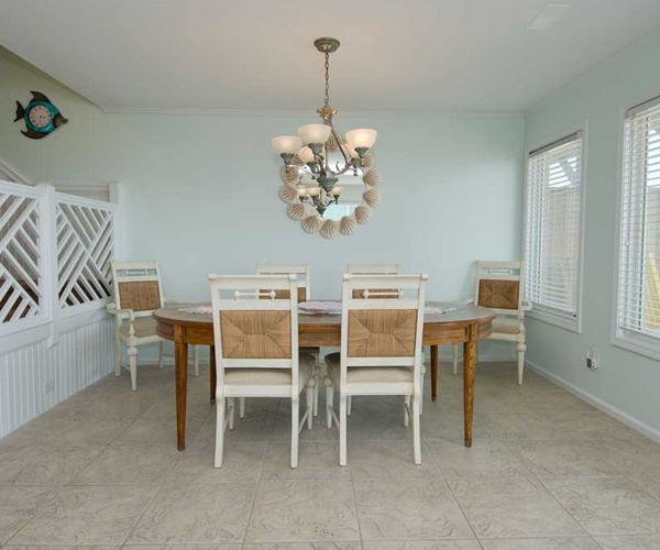 Featured Property of the Week Top Notch Too West