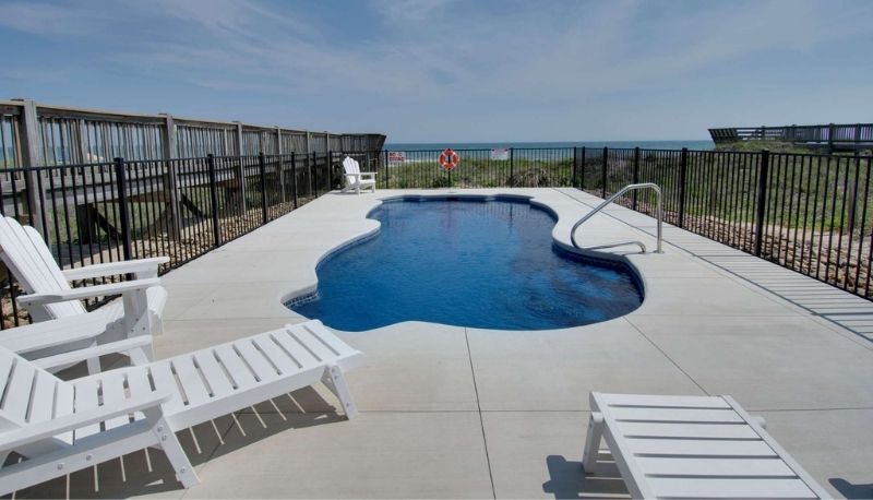 Top Notch Too West Pool with Ocean View