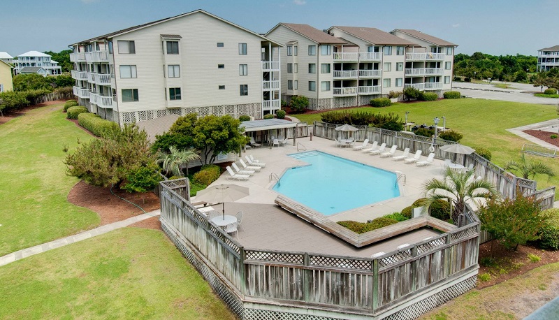 Point Emerald Villa Pool