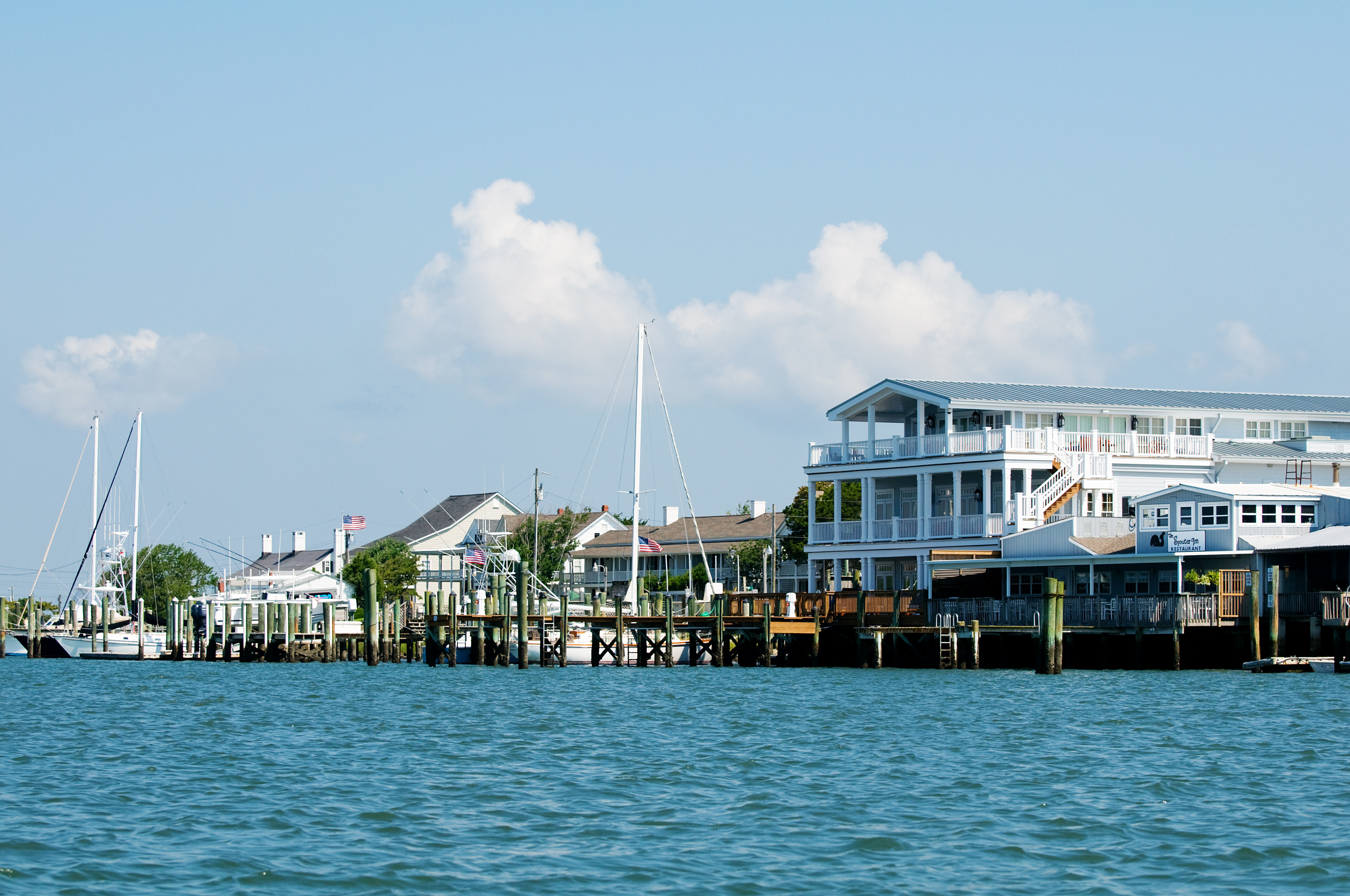 Beaufort, NC Waterfront Homes & Commercial Real Estate for Sale