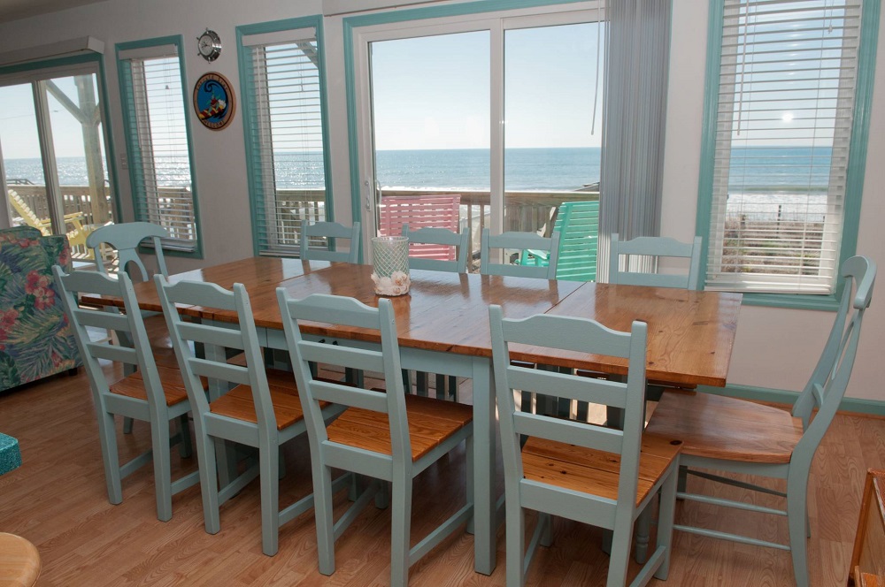 Emerald Star - Dining Room