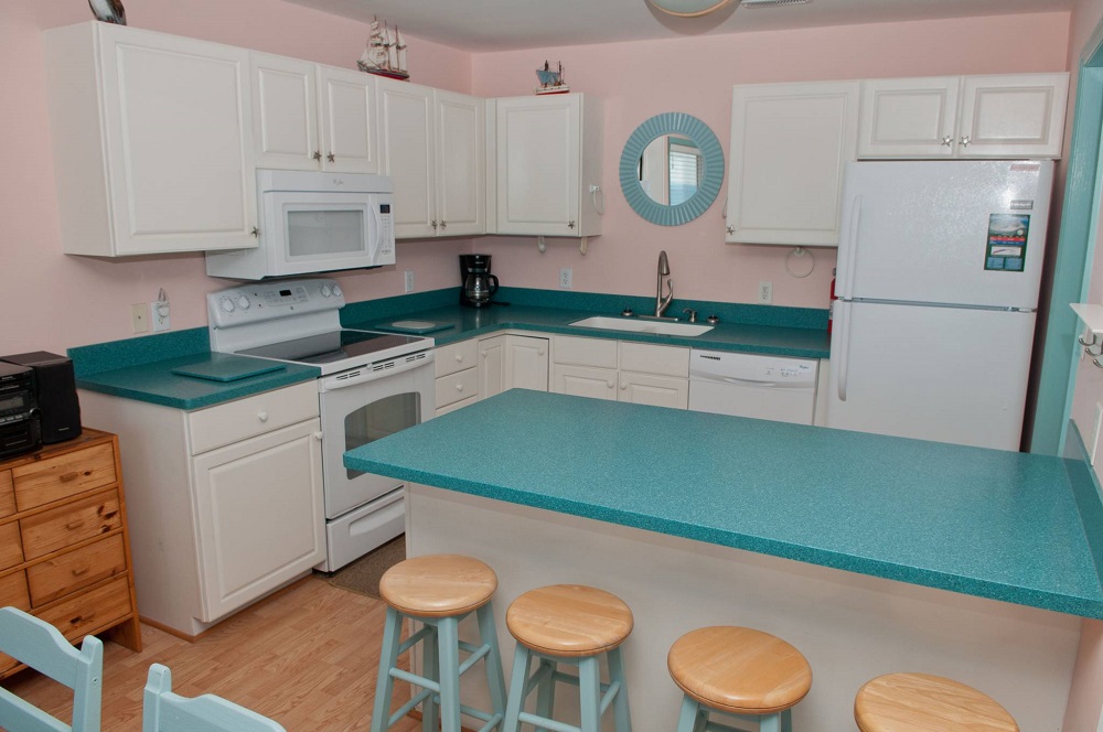 Emerald Star - Kitchen