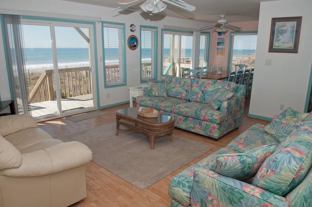 Emerald Star - Living Room