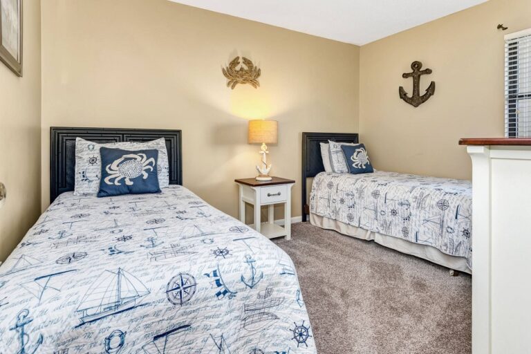 Summer Winds C224 Emerald Isle Realty Featured Property of the Week