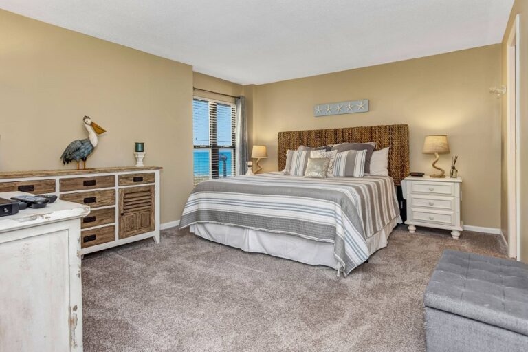 Summer Winds C224 Emerald Isle Realty Featured Property of the Week