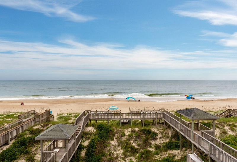 Gull Cottage East - Beach View