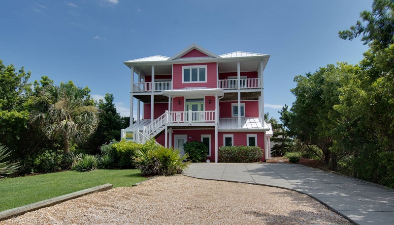 Flamingo Palace - Emerald Isle Realty Featured Property of the Week