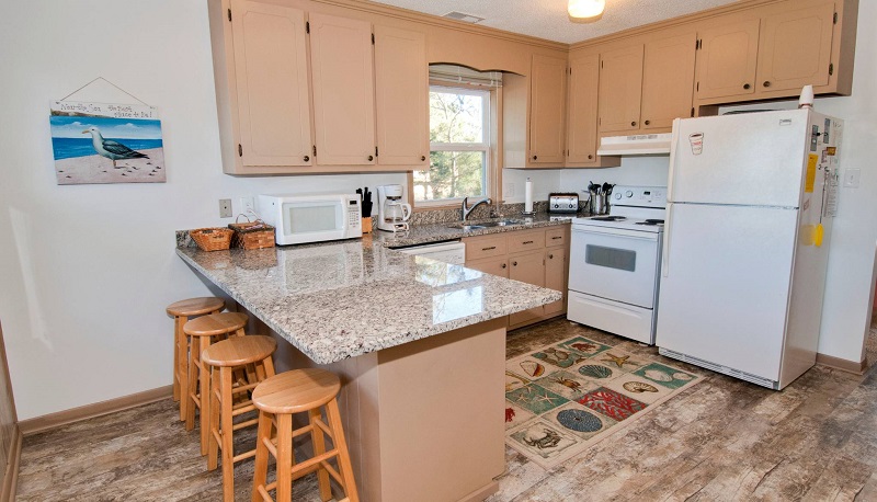 Chautauqua East - Kitchen