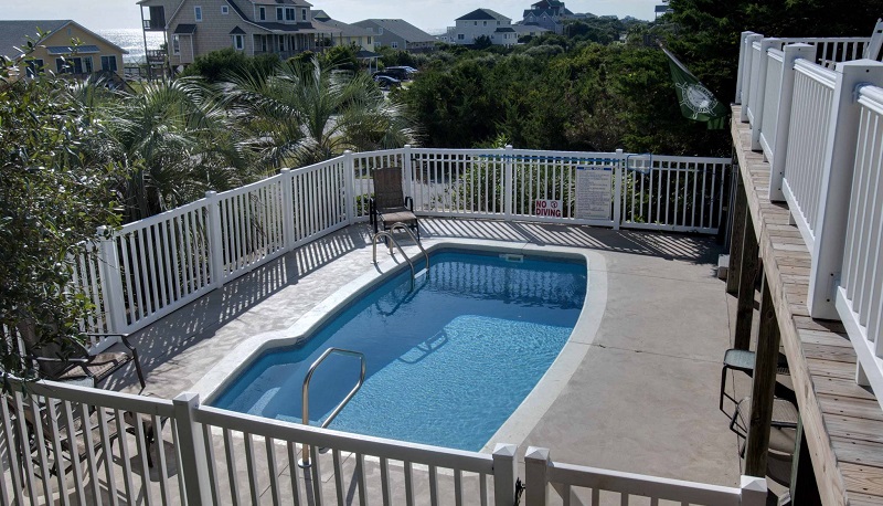 100 Periwinkle - Pool