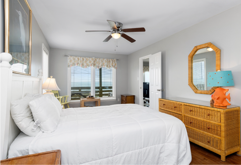 image of A Recovery Room East bedroom