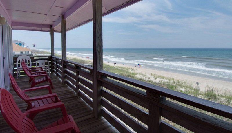 A Recovery Room East - Beach View