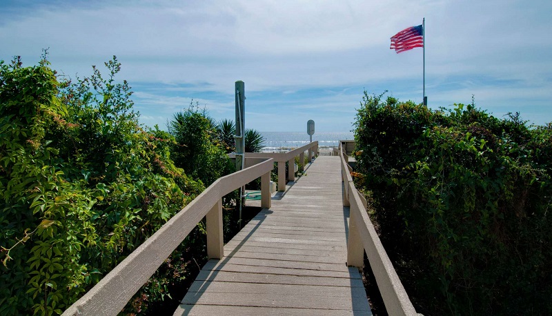 Bogue Shore Club 401 - Beach Access