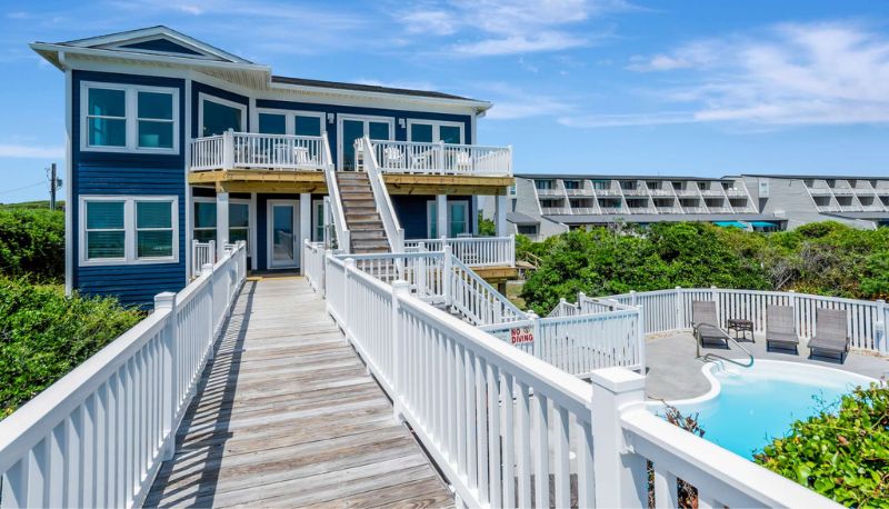 A Gritty Palace – Emerald Isle Realty Featured Property of the Week