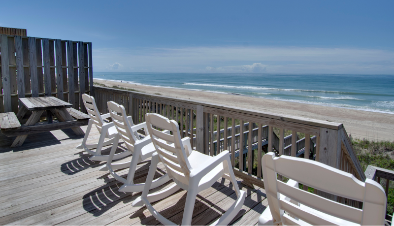 lighthouse west - oceanfront deck