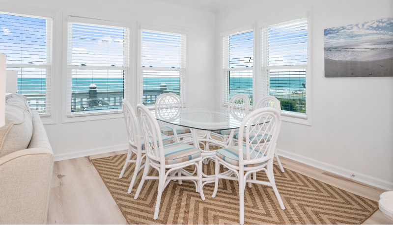 pier pointe 4 B-3 west - dining room