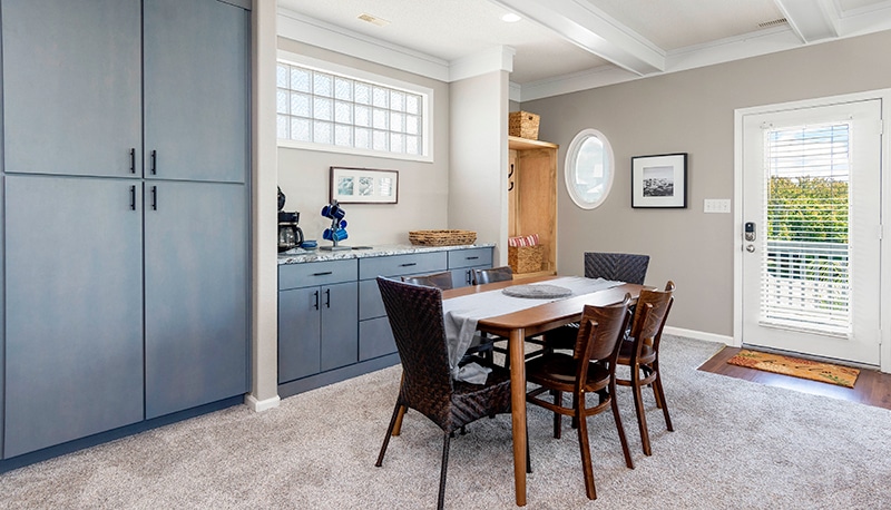 Jewel of The Isle Up - dining room