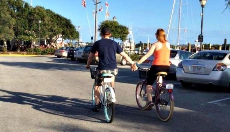 Go on a themed bike tour in Beaufort, NC