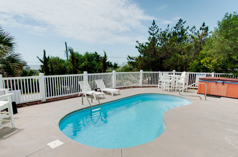Rhythm & Sol pool