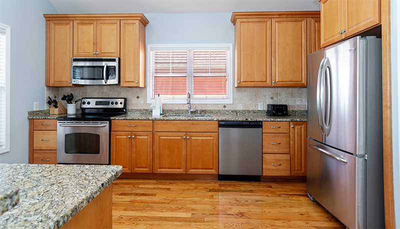 Crystal of the Coast kitchen