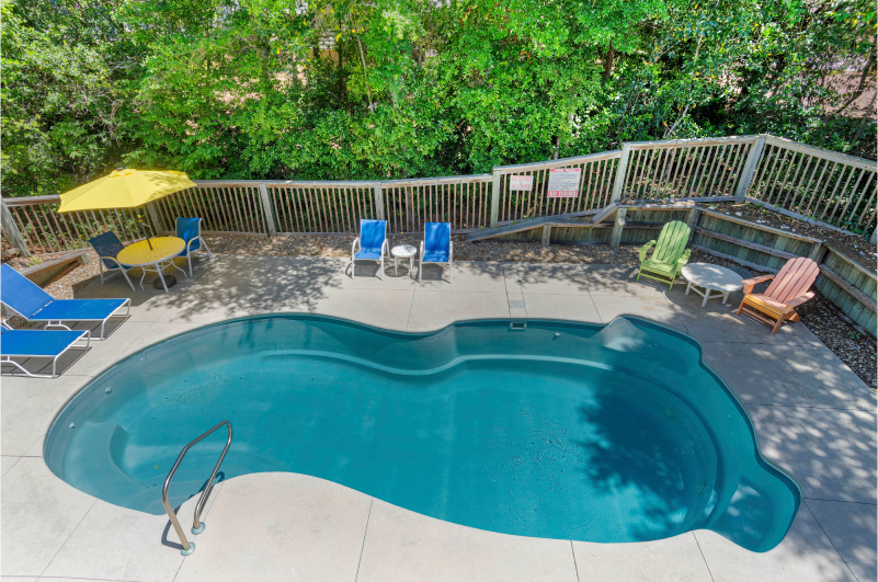Bogue Banker swimming pool