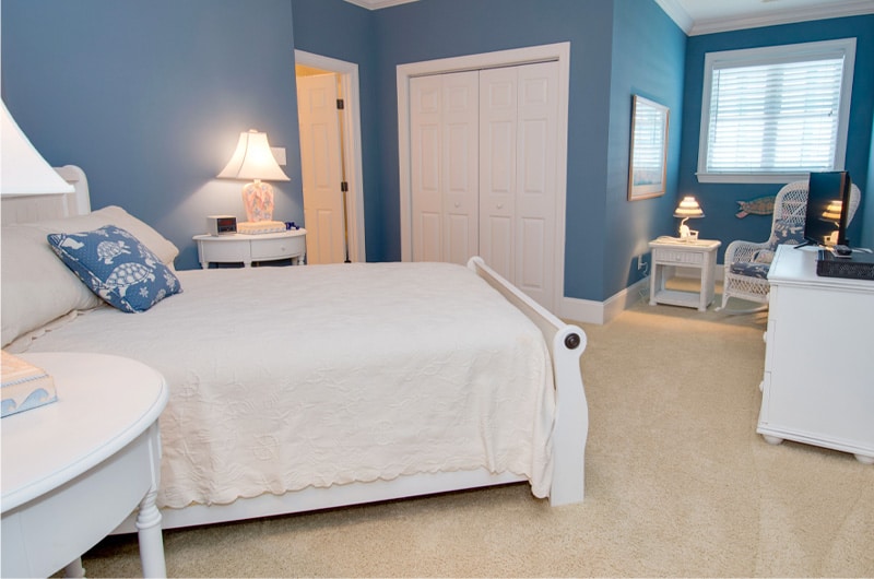 Nana's Beach House bedroom 2