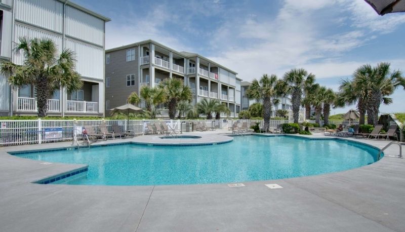 Ocean Club Condos pool