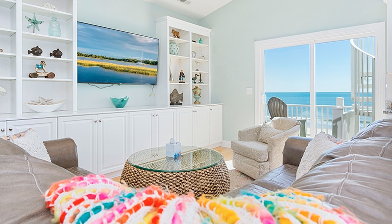 Sea La Vie living room