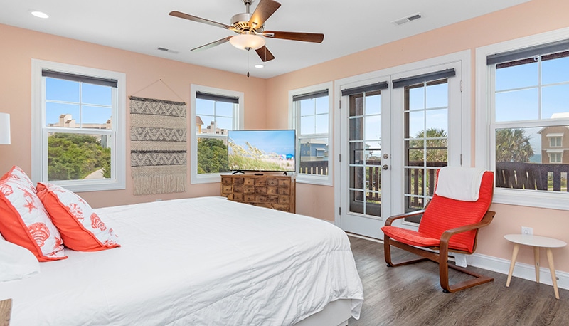 Siren bedroom 1