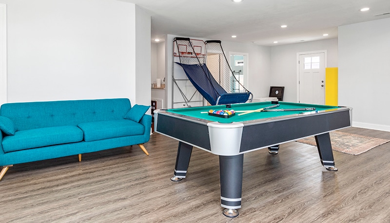 Siren game room