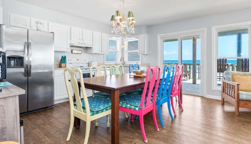 Pink Flamingo dining area