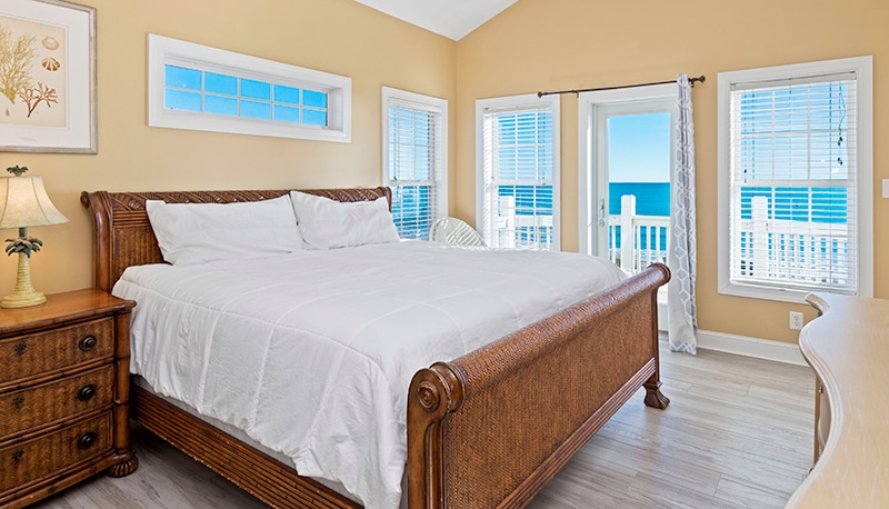 1 cottage treasure bedroom
