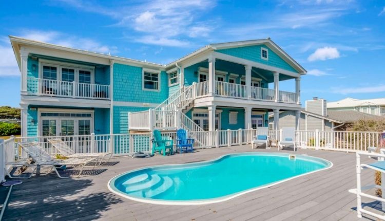 Pine Knoll Shores Beach House