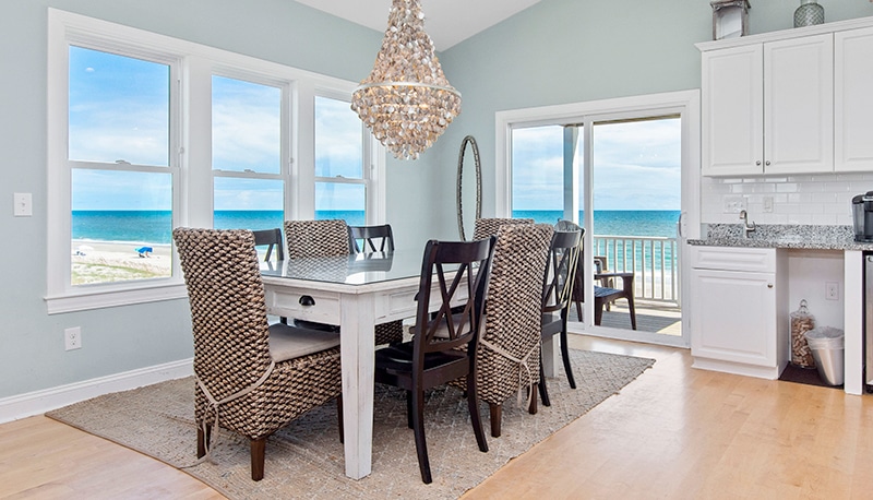 Sea Worthy - dining room