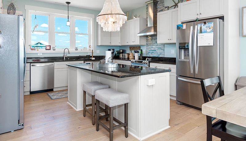 Hooked on the View - kitchen