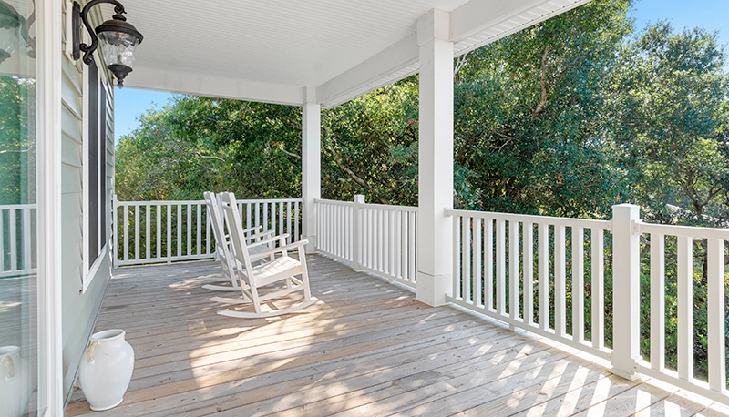 Pharmasea West - covered deck