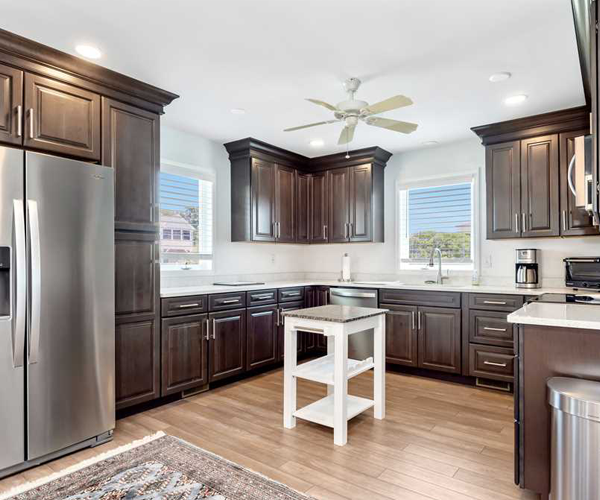 Featured Property Big Kahuna - Kitchen