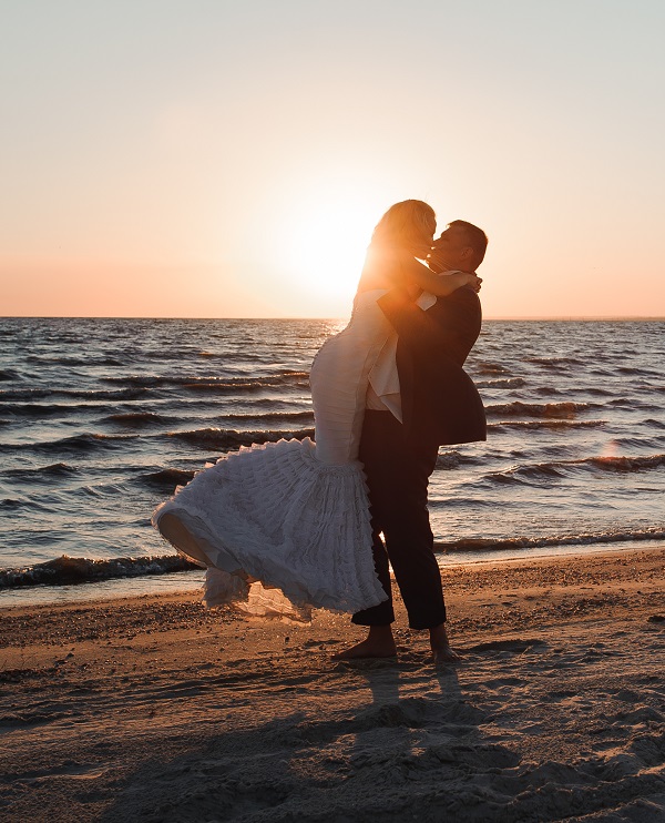 Honeymoon Ideas for Beach Weddings in Emerald Isle, NC