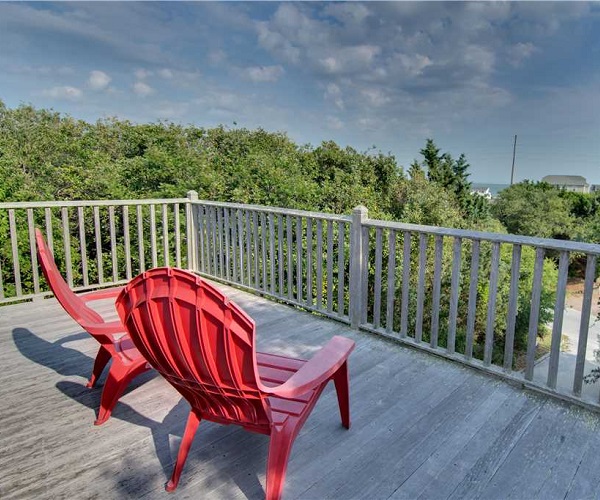 Round House - Deck View