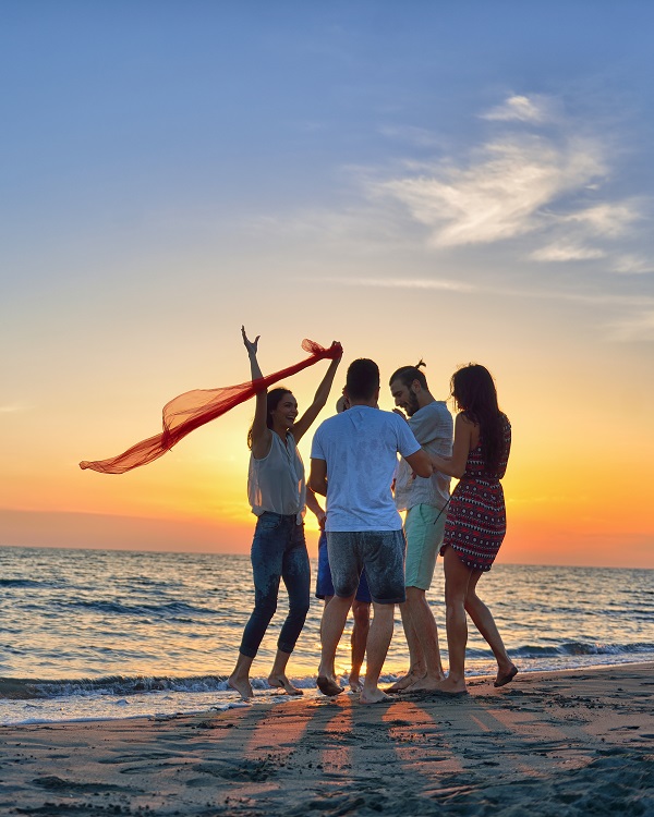 Friends Vacation on North Carolina's Crystal Coast