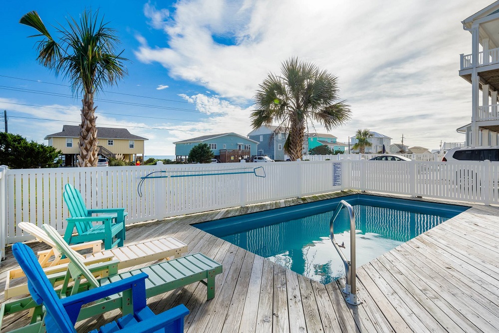 Serenity – Vacation Rental with Pool