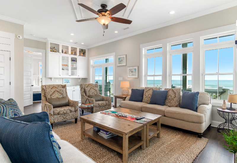 image of In the Bluff living room