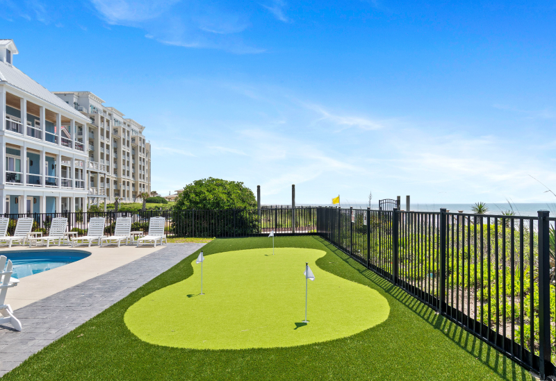 image of In the Bluff putt putt