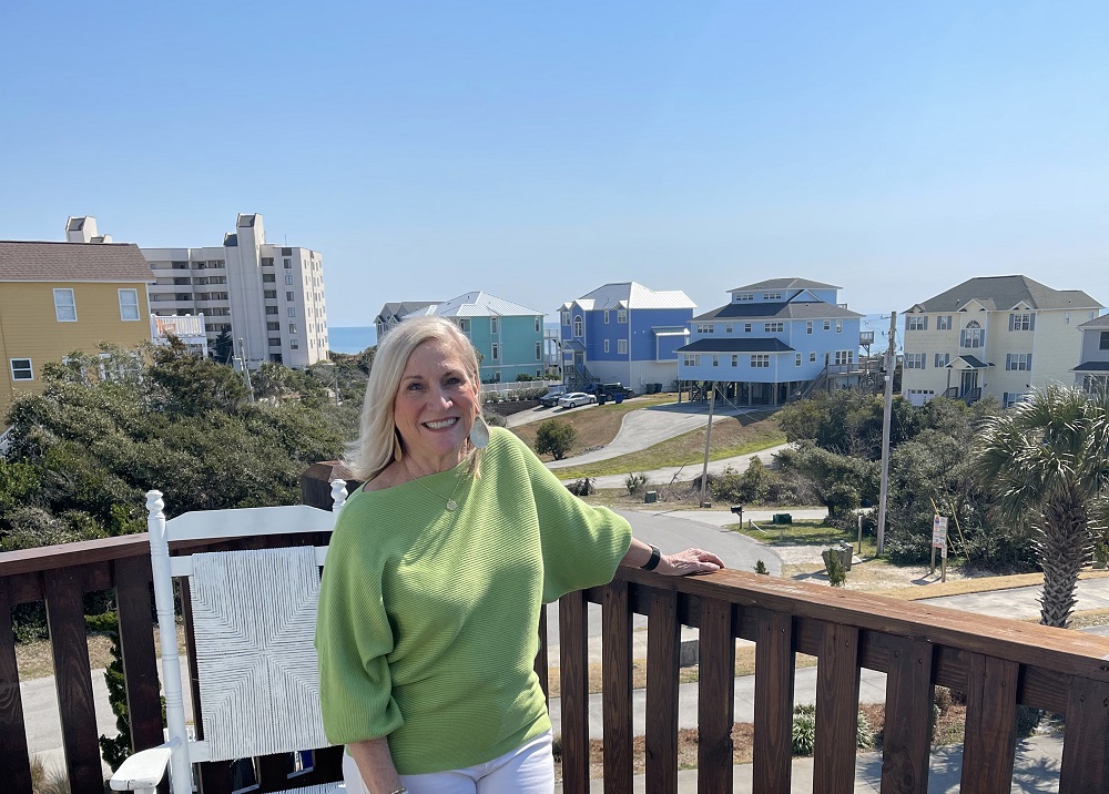 Emma Lee - Real Estate team at Emerald Isle Realty Emma Lee Singleton - Real Estate team at Emerald Isle Realty
