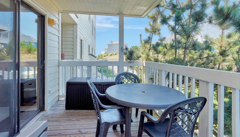 Point Emerald Villa C-106 - deck