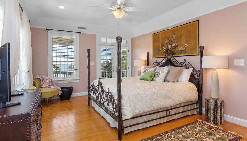 Southern Splendor - Bedroom