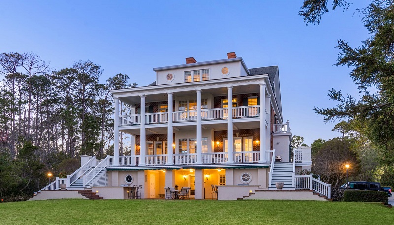 Southern Splendor - Rental in Newport NC