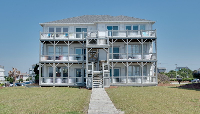 Featured Property of the Week: Pier Pointe 2-B-1 “Beach Happy”