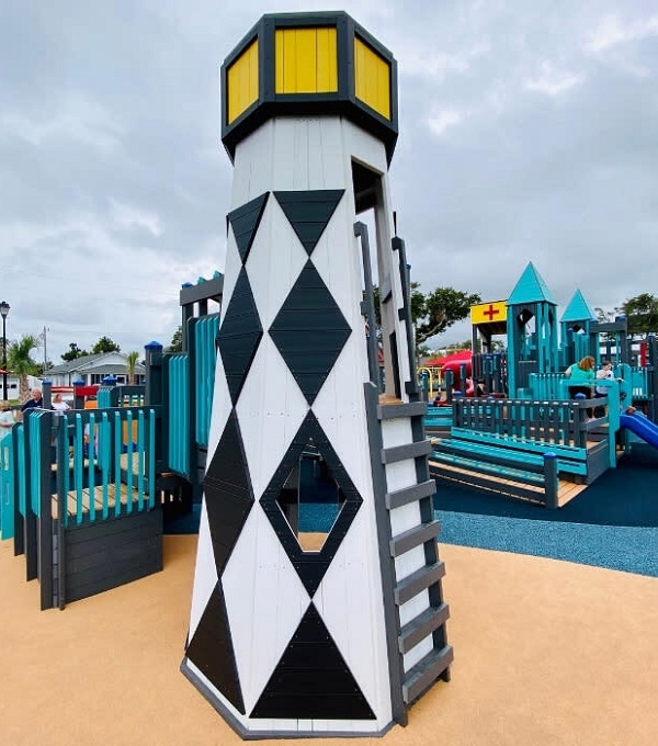 Shevans Park playground in Morehead City, NC